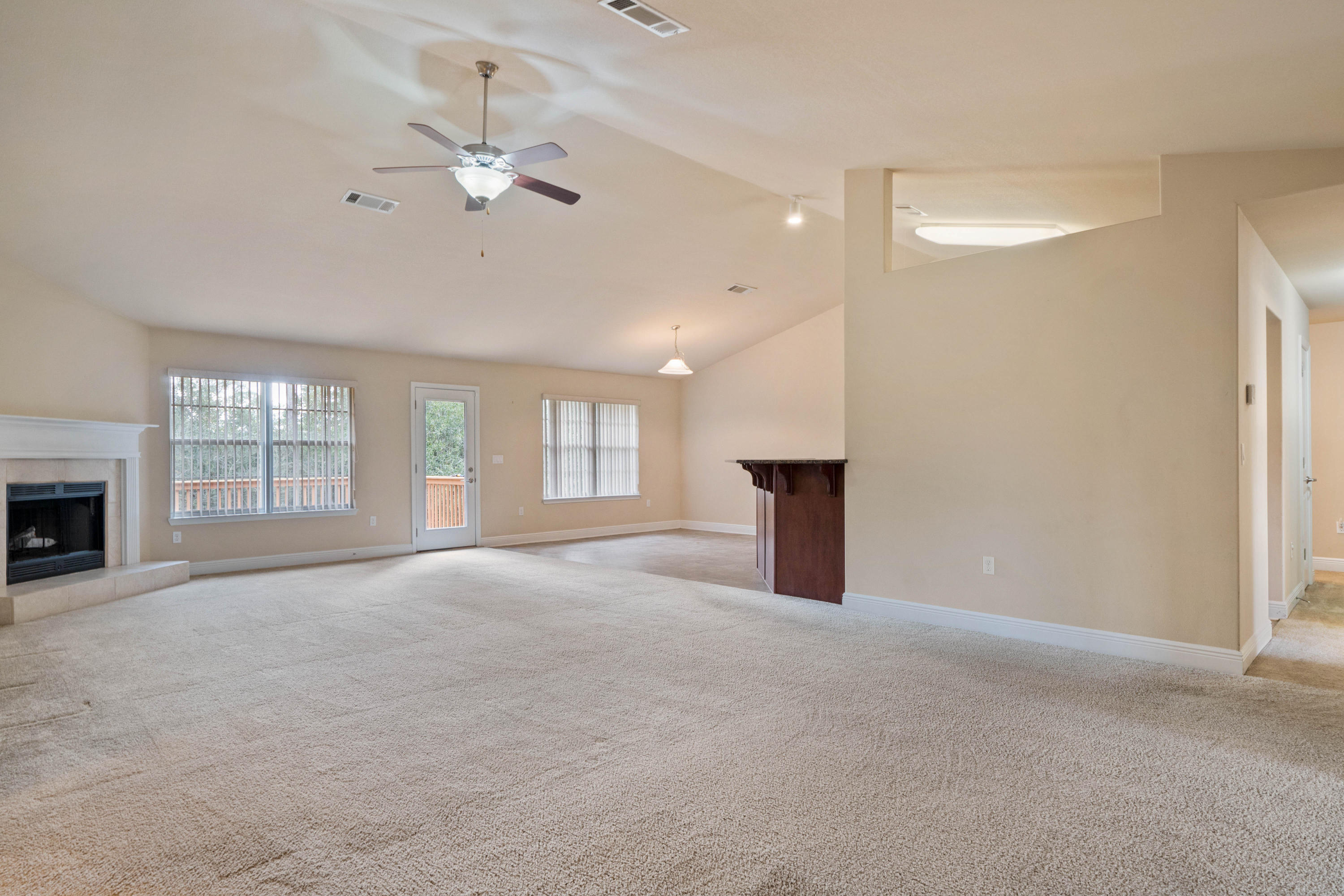 224 Raptor Drive Crestview, FL 32536 - Photo 10 of 29 Gallery Image 10