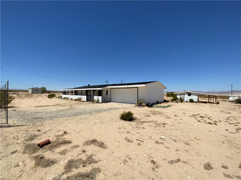 69626 Brant Cross Road Twentynine Palms, CA 92277 - Photo 9 of 33