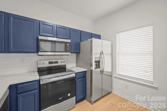 $1,700 | 2270 Winthrop Chase Drive, Charlotte, NC 28212