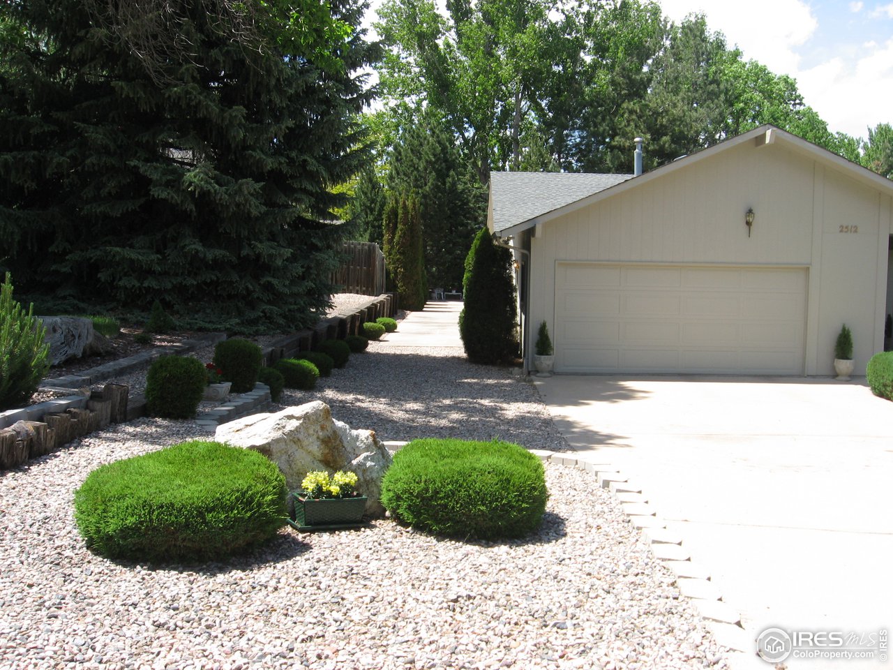2512 Hawthorne Road Fort Collins, CO 80524 - Photo 22 of 31 West side yard