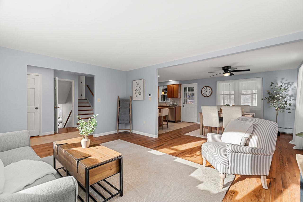 24 Beechwood Road Hudson, NH 03051 - Photo 3 of 58