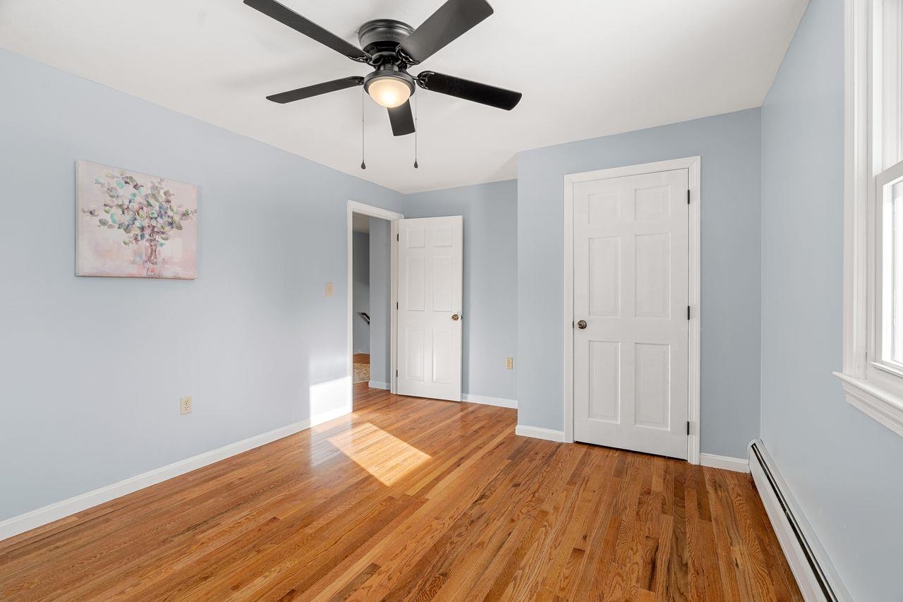 24 Beechwood Road Hudson, NH 03051 - Photo 35 of 58