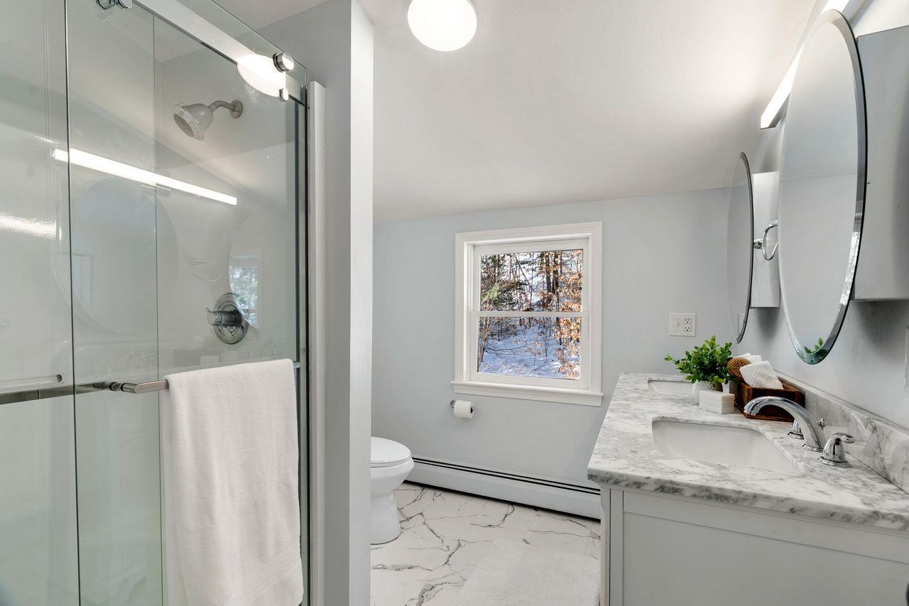 24 Beechwood Road Hudson, NH 03051 - Photo 42 of 58