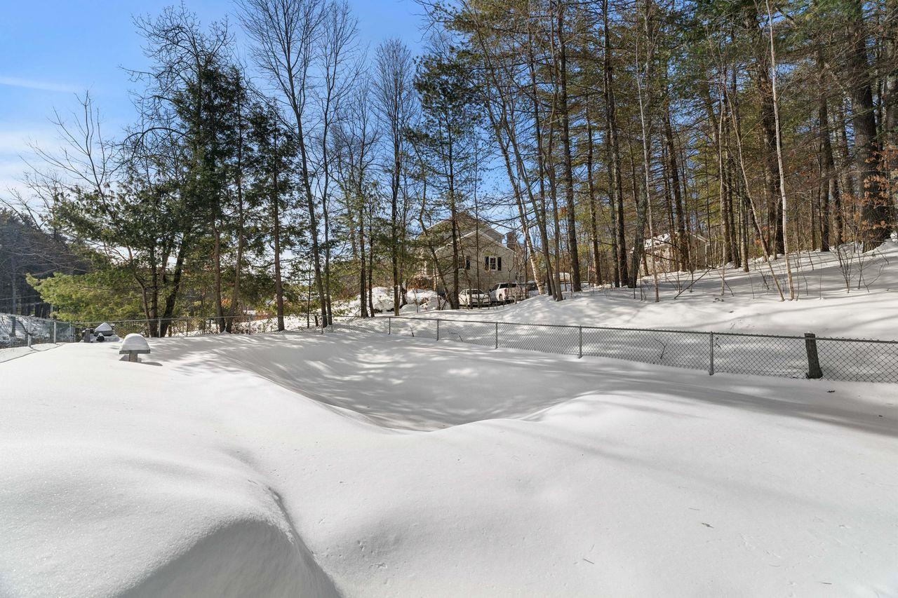 24 Beechwood Road Hudson, NH 03051 - Photo 50 of 58