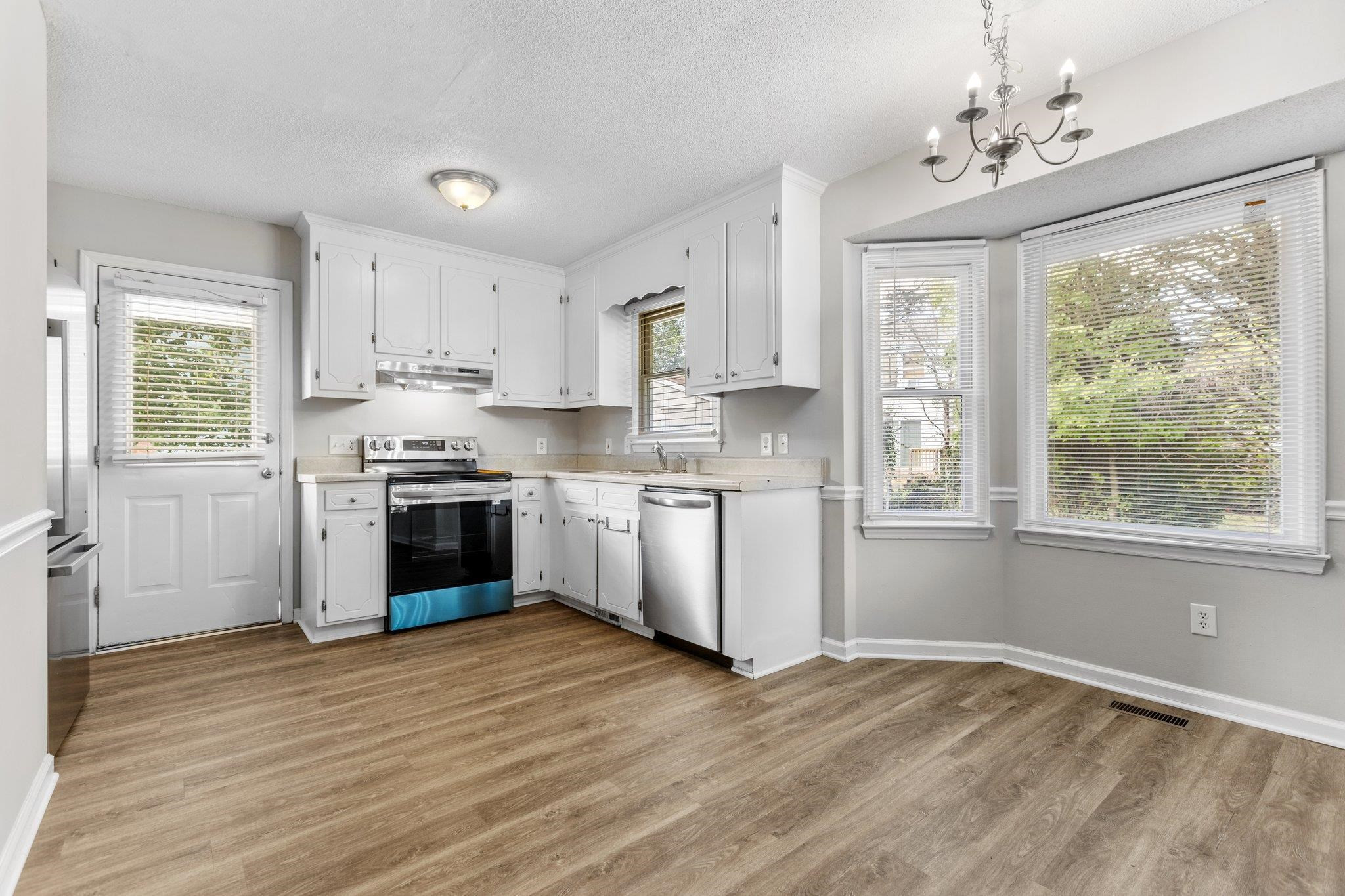 1917 Ranch Mill Circle Raleigh, NC 27610 - Photo 4 of 30 Photo 4