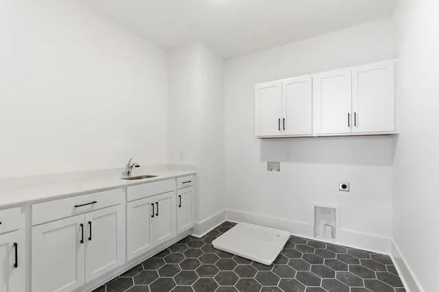 $1,249,990 | 3989 Kathie Drive, Thompson's Station, TN 37179