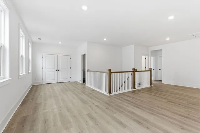 $1,249,990 | 3989 Kathie Drive, Thompson's Station, TN 37179