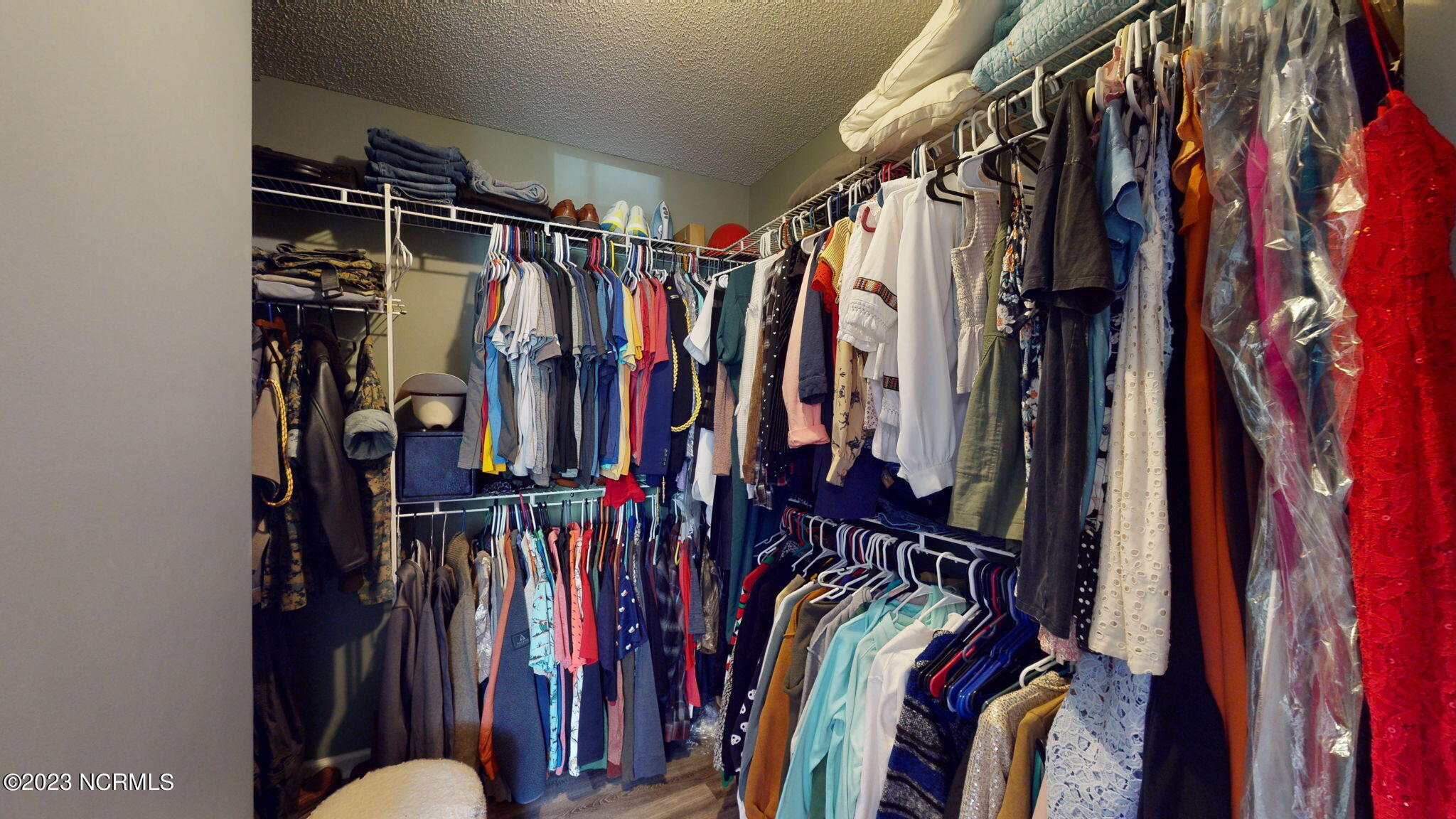 130 Geneva Road New Bern, NC 28562 - Photo 23 of 41 Primary Closet