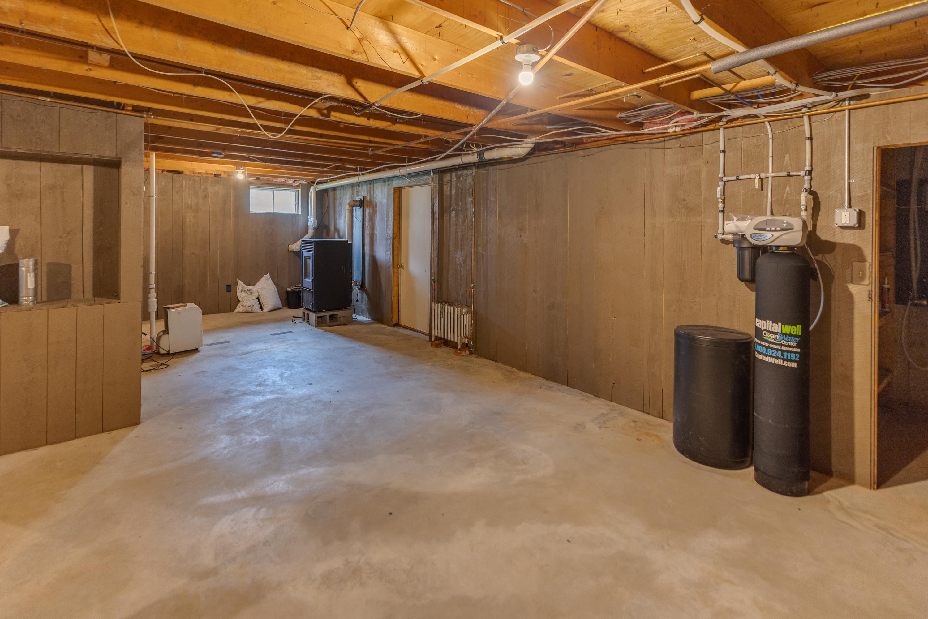 463 Lancaster Road Whitefield, NH 03598 - Photo 23 of 45