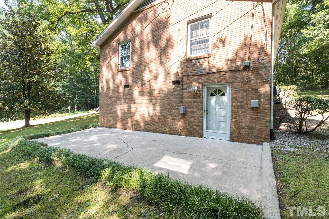 4215 Jane Lane Raleigh, NC 27604 - Photo 25 of 32 a view of entrance gate of a house