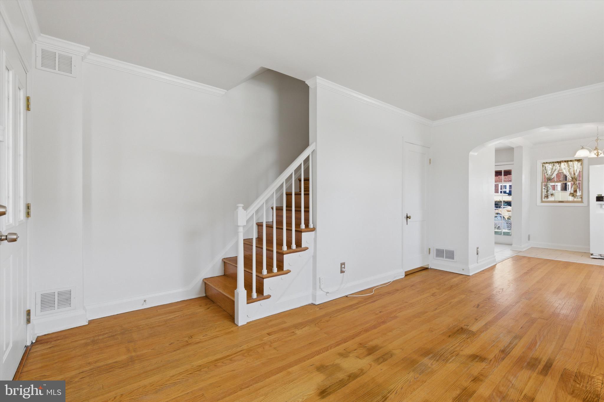 363 Gusryan Street Baltimore, MD 21224 - Photo 5 of 26
