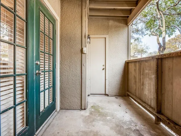 $1,250 | 8601 Park Lane, Unit 416, Dallas, TX 75231