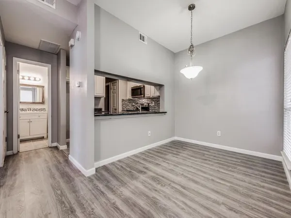$1,250 | 8601 Park Lane, Unit 416, Dallas, TX 75231