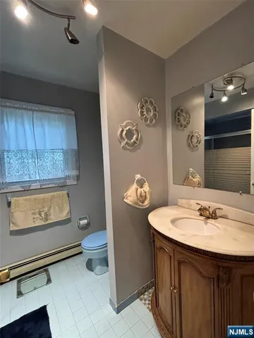 $285,000 | 26 Wyker Road, Unit 2207, Franklin, NJ 07416