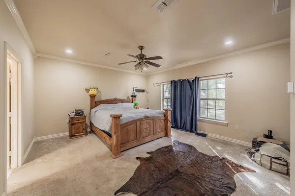 $639,000 | 2865 West J E Woody Road, Springtown, TX 76082