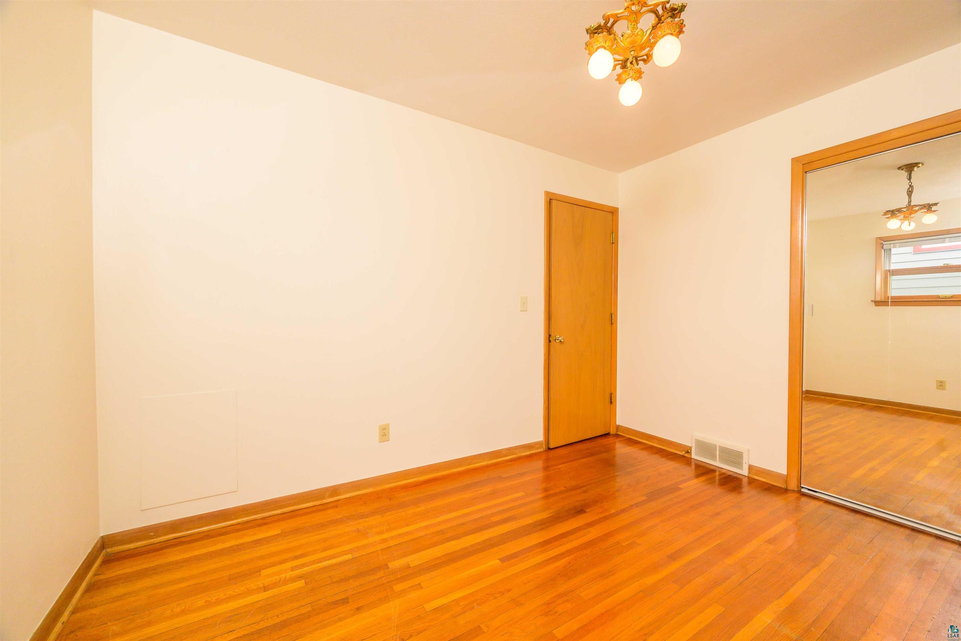 5014 Avondale Street Duluth, MN 55804 - Photo 23 of 68