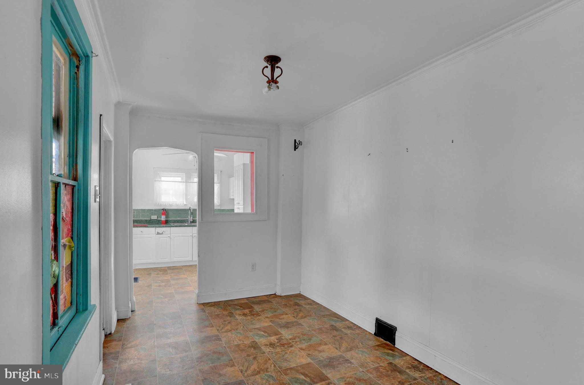 1060 Pike Street Reading, PA 19604 - Photo 8 of 24