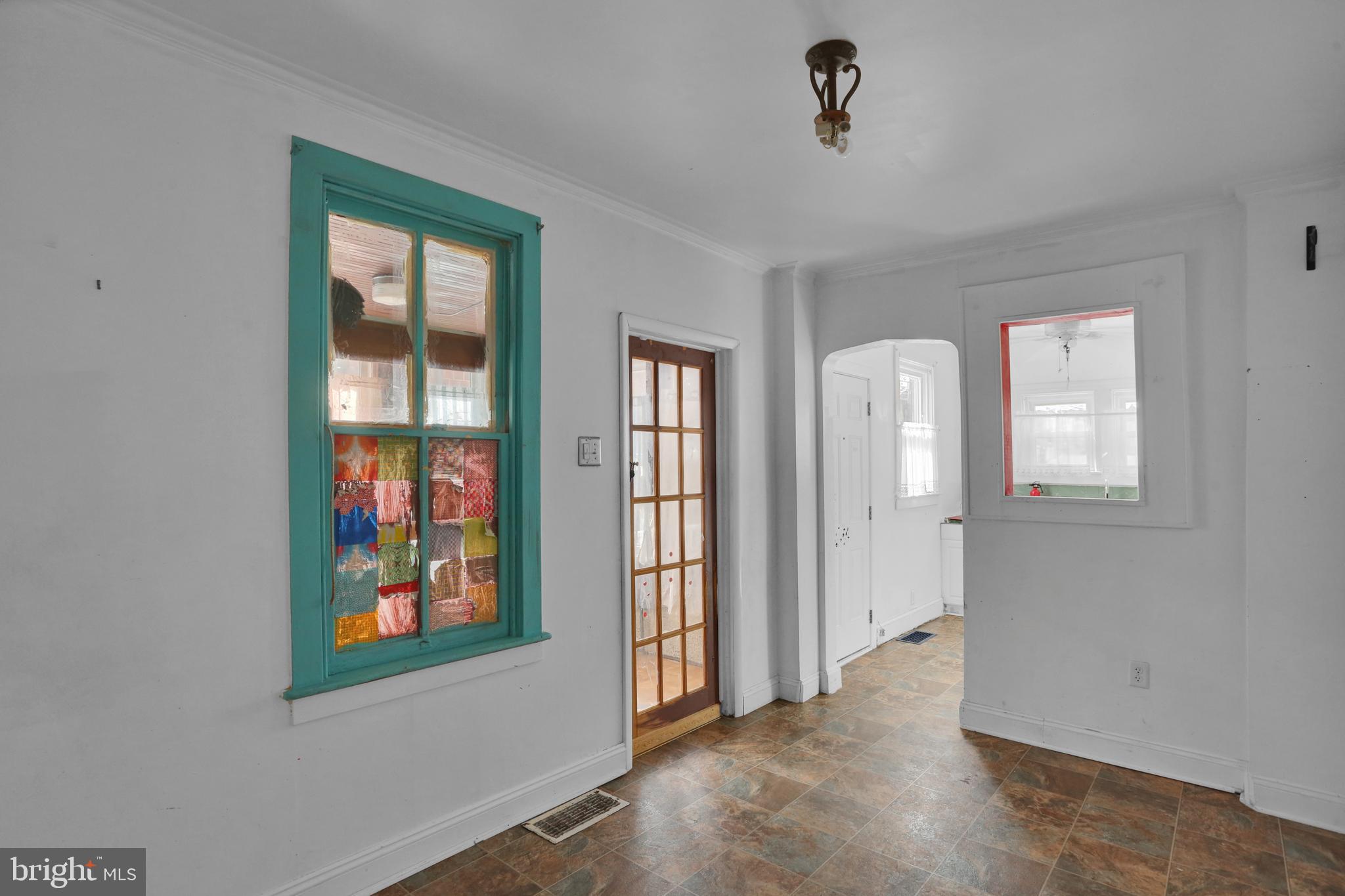 1060 Pike Street Reading, PA 19604 - Photo 9 of 24