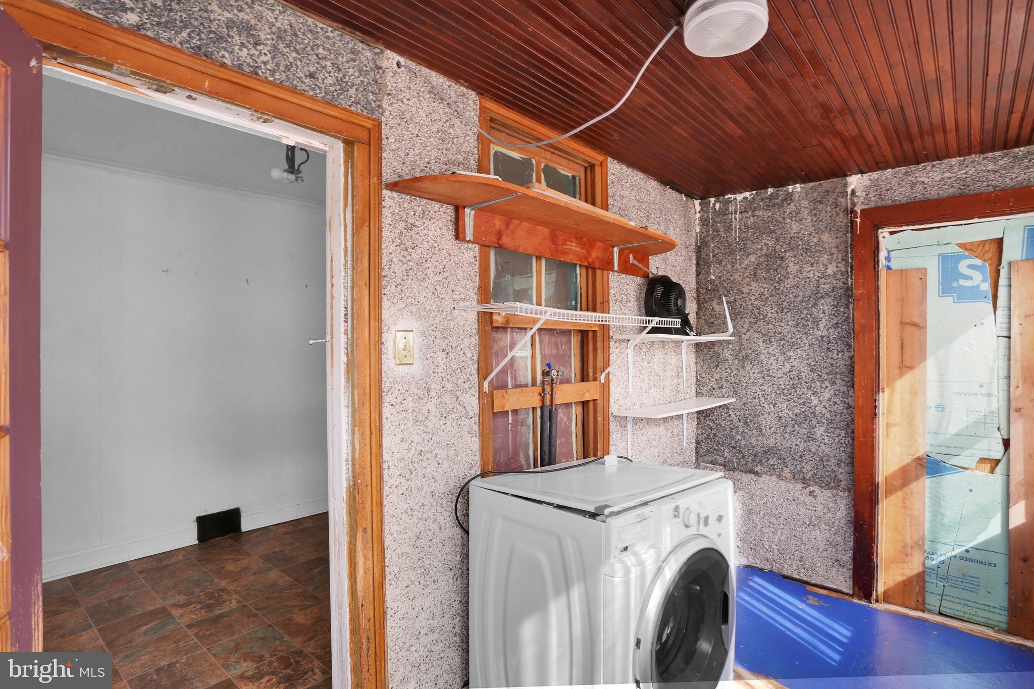 1060 Pike Street Reading, PA 19604 - Photo 10 of 24