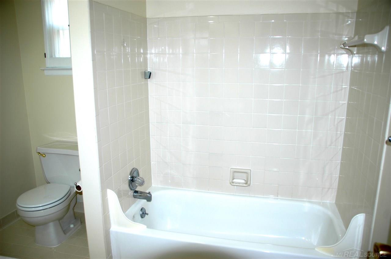 2171 Highsplint Drive Rochester Hills, MI 48307 - Photo 25 of 28