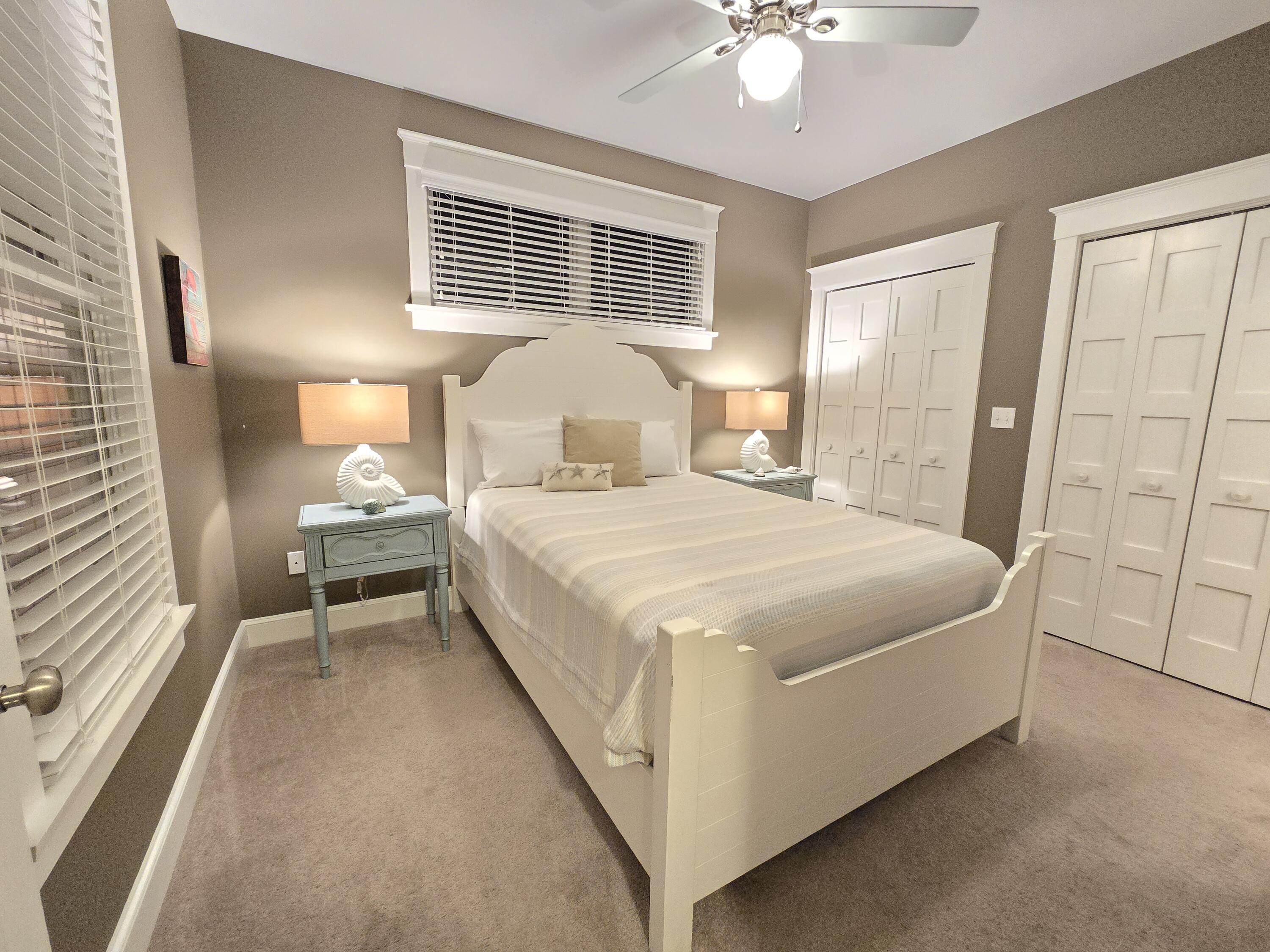 1 Old County Road, Unit 702 Wells, ME 04090 - Photo 13 of 42 20251021_194856