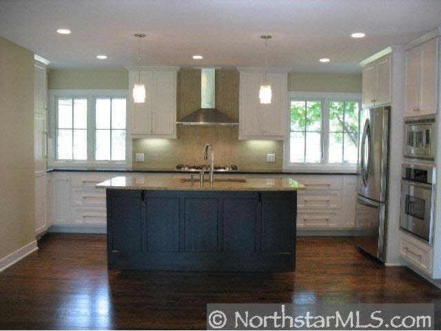 7315 Ridgeway Road Golden Valley, MN 55427 - Photo 2 of 10