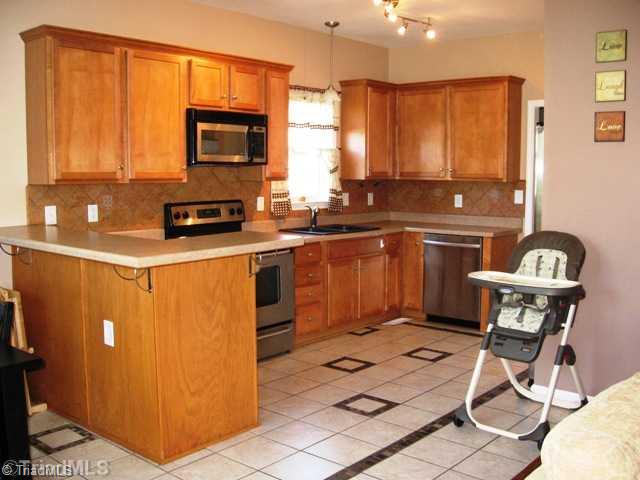 412 Barnsdale Ridge Road Kernersville, NC 27284 - Photo 5 of 14 Other.