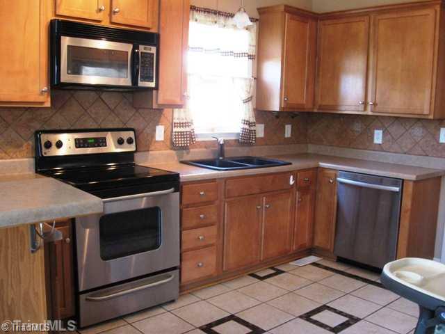 412 Barnsdale Ridge Road Kernersville, NC 27284 - Photo 6 of 14 Other.