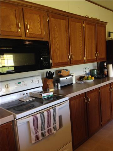 2262 Rick Hight Road Columbia, TN 38401 - Photo 5 of 8 Gallery Image 5