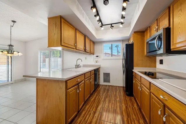 $565,000 | 1310 East Del Mar Way, Palm Springs, CA 92262