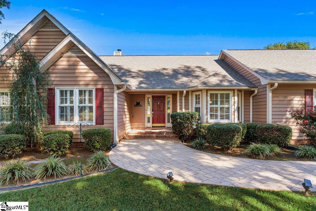 309 Gentry Run Greenwood, SC 29649 - Photo 4 of 49