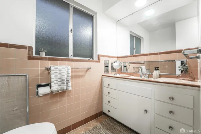 $1,148,000 | 393 2nd Avenue, Daly City, CA 94014