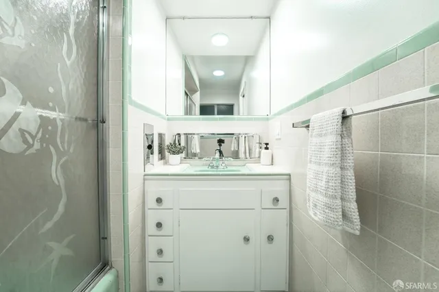 $1,148,000 | 393 2nd Avenue, Daly City, CA 94014