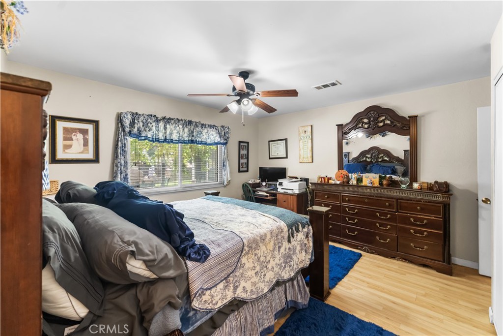 2038 East Ave R12 Palmdale, CA 93550 - Photo 18 of 30