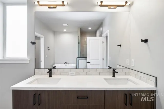 $649,900 | 6227 South Corsican Avenue, Meridian, ID 83642