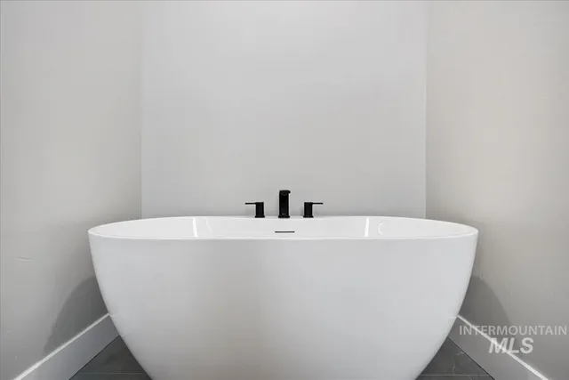 $649,900 | 6227 South Corsican Avenue, Meridian, ID 83642