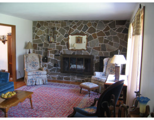 219 Butternut Hollow Road West Springfield, MA 01089 - Photo 3 of 4 Gallery Image 3