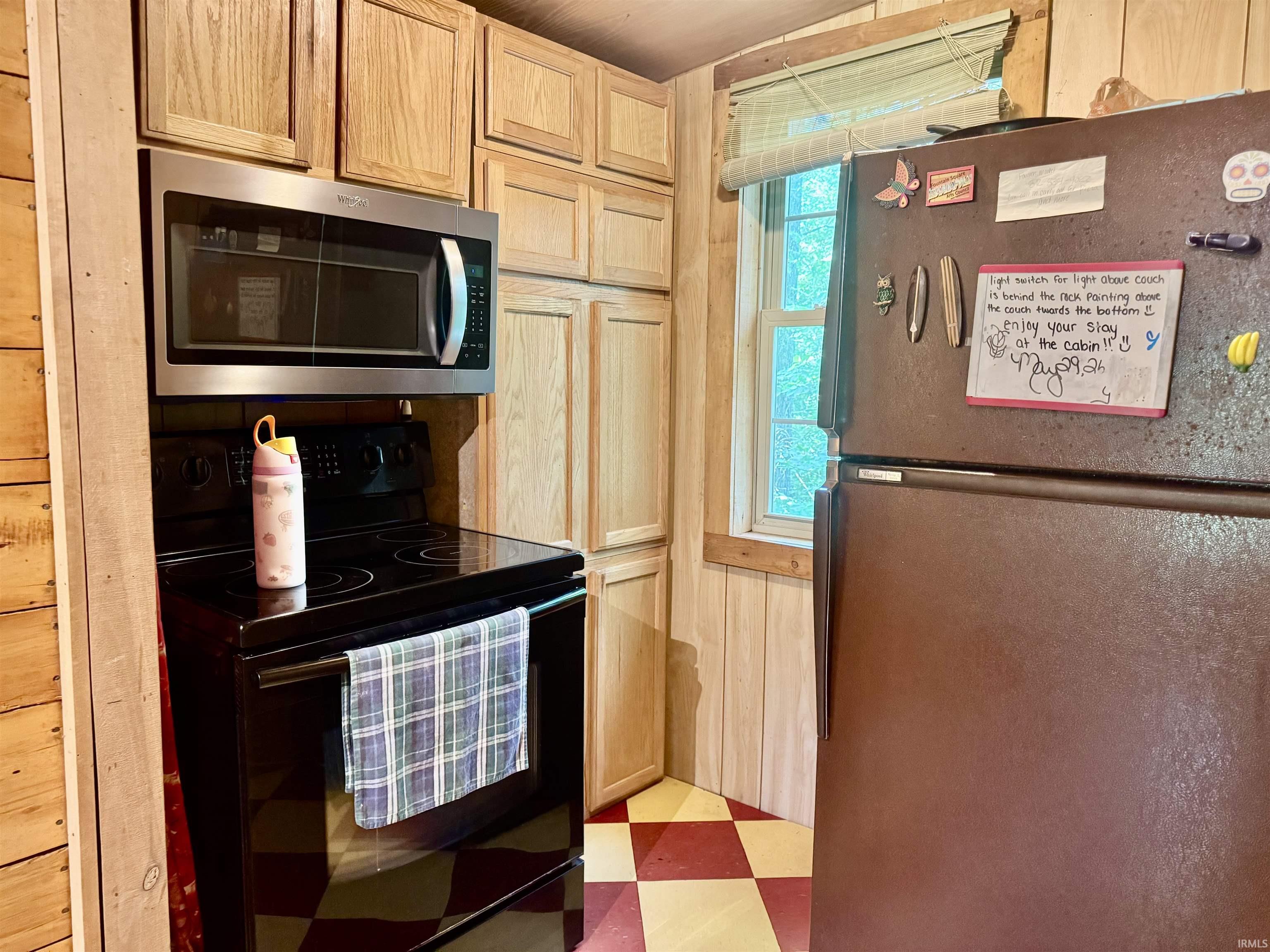 25 Hillbilly Hollar Road Bedford, IN 47421 - Photo 14 of 29