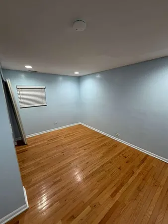 $115,000 | 4012 West Ainslie Street, Unit G, Chicago, IL 60630