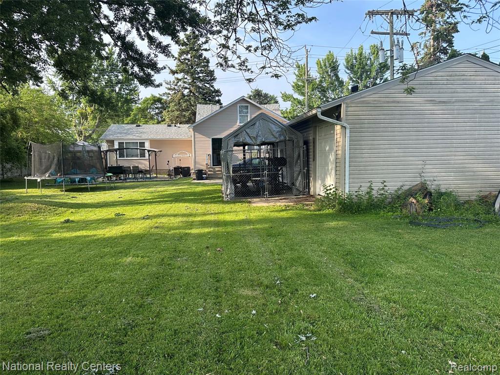13203 Frazho Road Warren, MI 48089 - Photo 9 of 58 Gallery Image 9