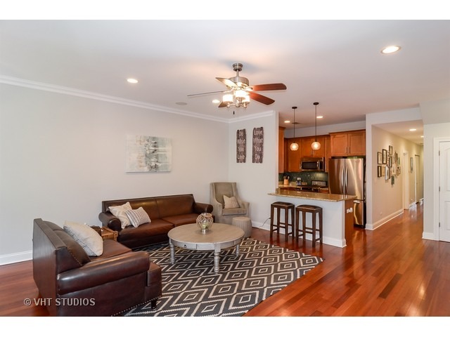 2118 West Rice Street, Unit 2 Chicago, IL 60622 - Photo 3 of 19