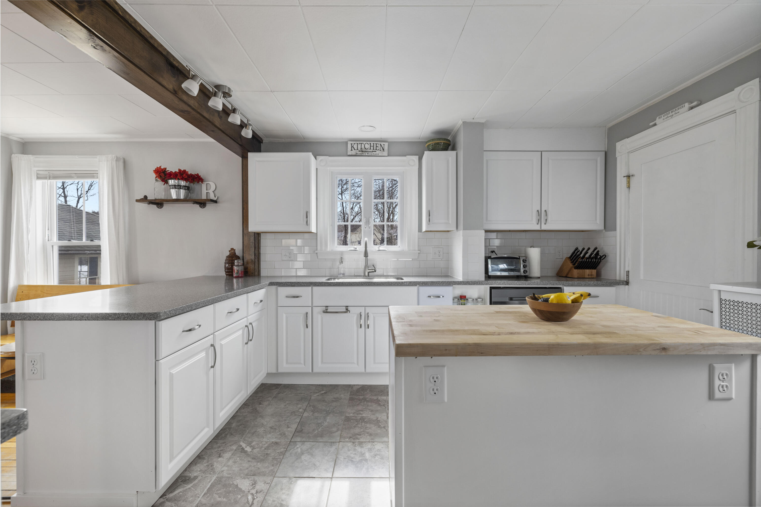 14 Bradeen Street Springvale, ME 04083 - Photo 15 of 35 3G0A4547