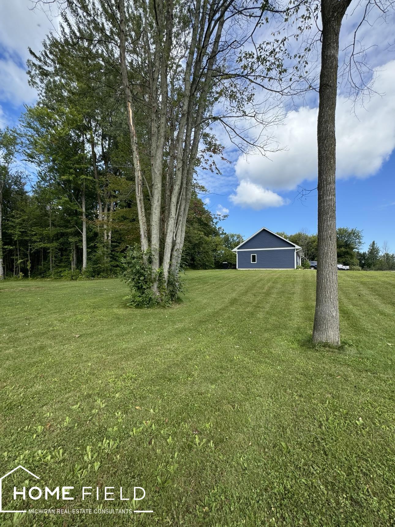 2700 Parmenter Road Corunna, MI 48817 - Photo 14 of 31 50152406-b69b6b6b-2099-419c-99ed-8edbfb380b19.JPG