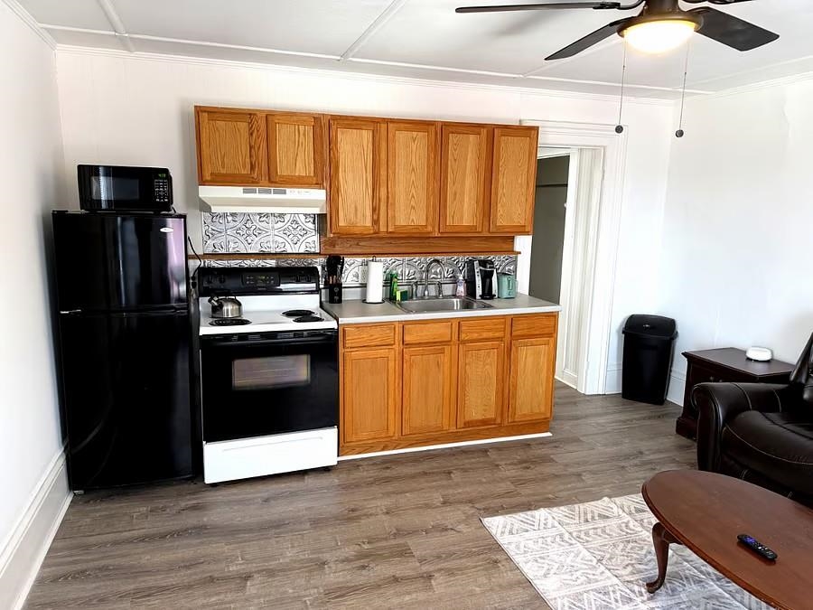 166 Main Street, Unit 21 Littleton, NH 03561 - Photo 3 of 12