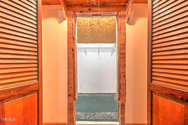 $229,500 | 3124 Hickory Tree Road, Bluff City, TN 37618