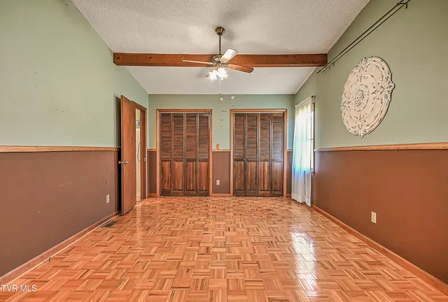 $229,500 | 3124 Hickory Tree Road, Bluff City, TN 37618