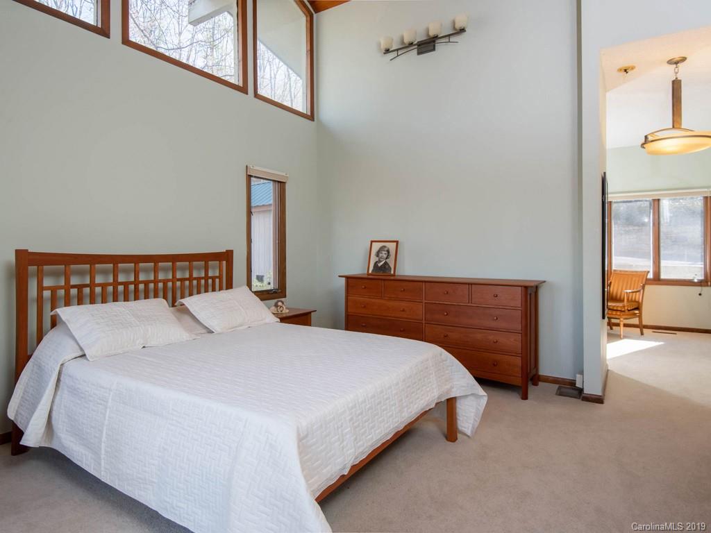 204 Cherokee Road Asheville, NC 28804 - Photo 16 of 42 Gallery Image 16