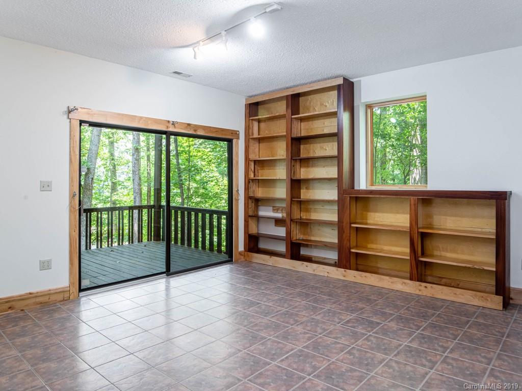 204 Cherokee Road Asheville, NC 28804 - Photo 23 of 42 Gallery Image 23