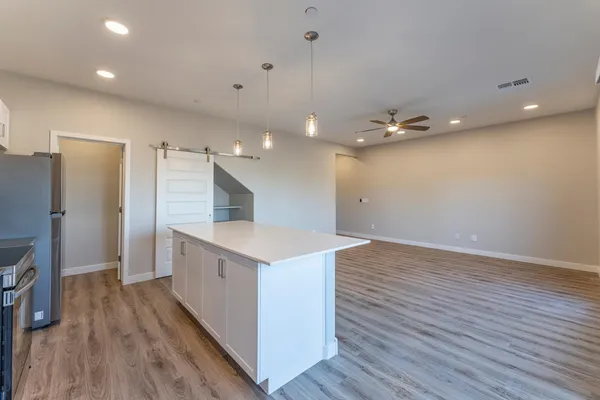 $2,495 | 432 South 32nd Street, Unit 127, Mesa, AZ 85204