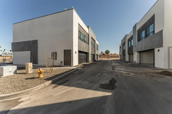 $2,495 | 432 South 32nd Street, Unit 127, Mesa, AZ 85204